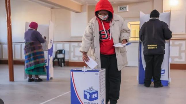 الانتخابات بجنوب افريقيا الحزب الوطني الحاكم يتراجع ويحتاج لتحالفات